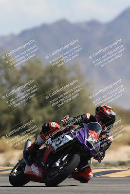 media/Oct-13-2025-Moto Forza (Mon) [[a66d839500]]/2-A Group/Session 4 Turn 7/